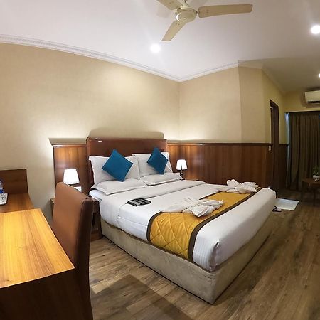 Hotel Noor Empire International Kormangala Bangalore Buitenkant foto