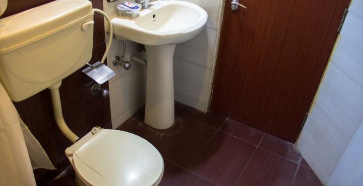 Hotel Noor Empire International Kormangala Bangalore Buitenkant foto