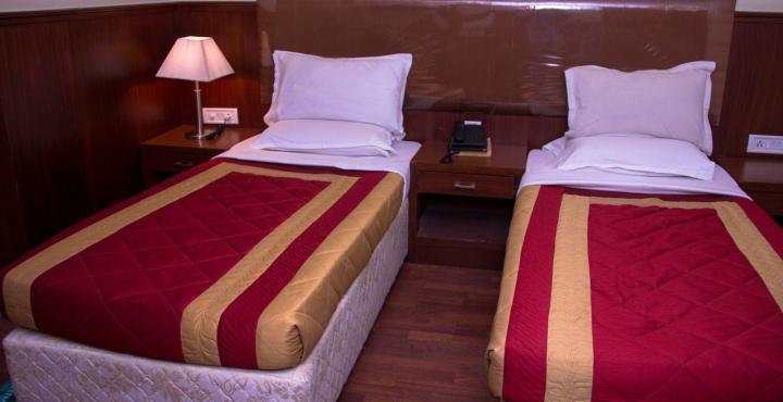 Hotel Noor Empire International Kormangala Bangalore Buitenkant foto