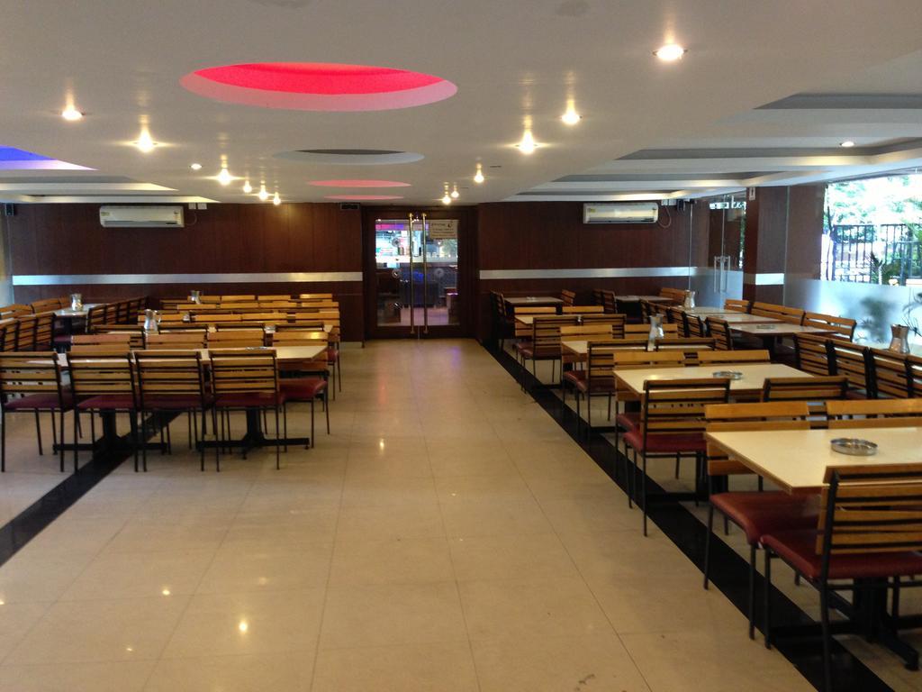 Hotel Noor Empire International Kormangala Bangalore Buitenkant foto